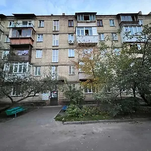 Near Metro Station Darnitsa Апартаменты
